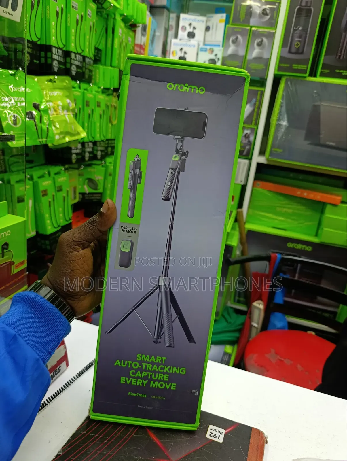 Oraimo FlowTrack Gesture Control Face Tracking Selfie Stick Tripod
