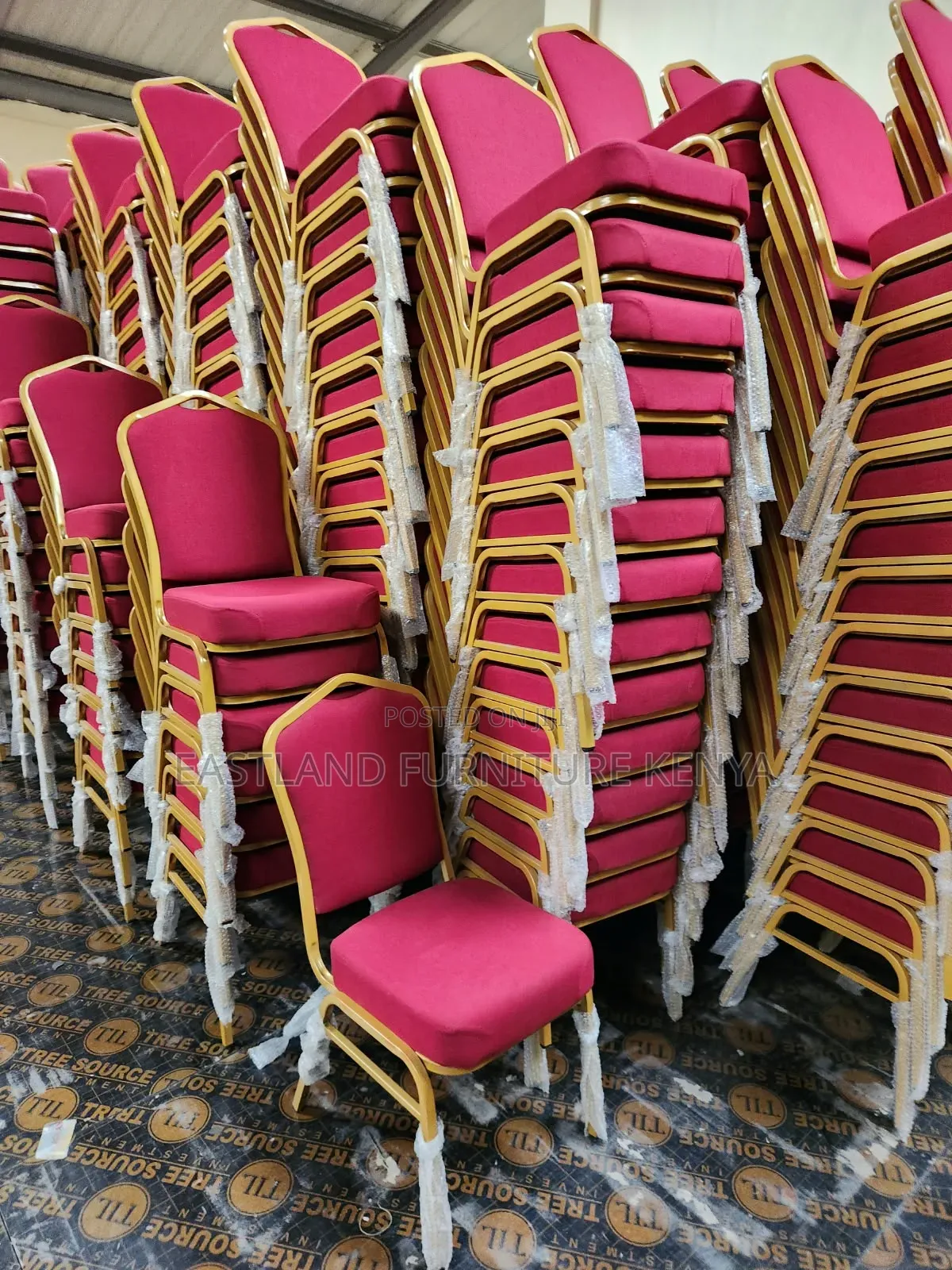 Banquet Chairs With Gold Metal Frame – Stackable Event Chairs