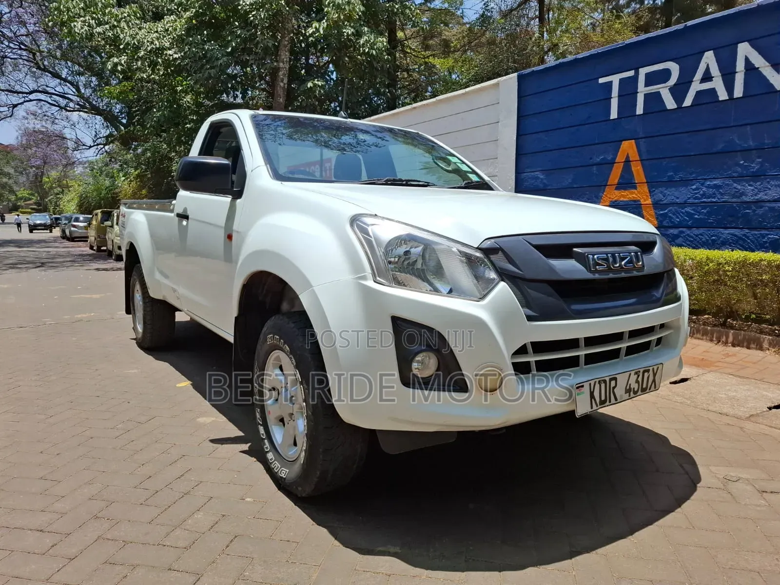 Isuzu D-MAX 2025 White
