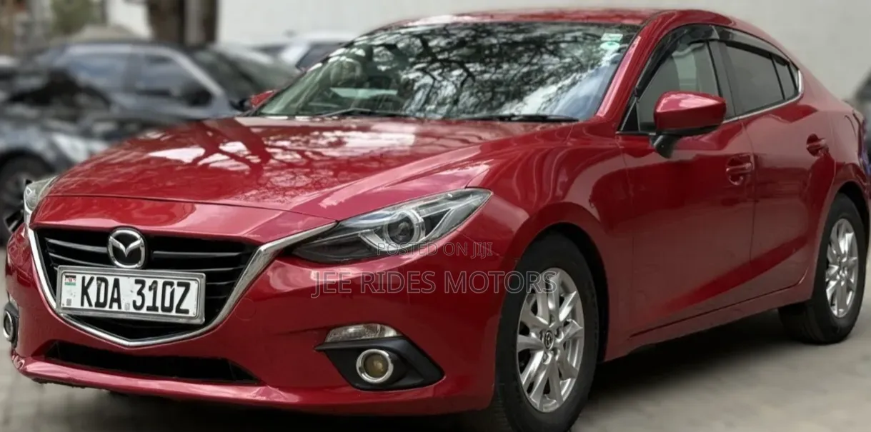 Mazda Axela 2015 Red