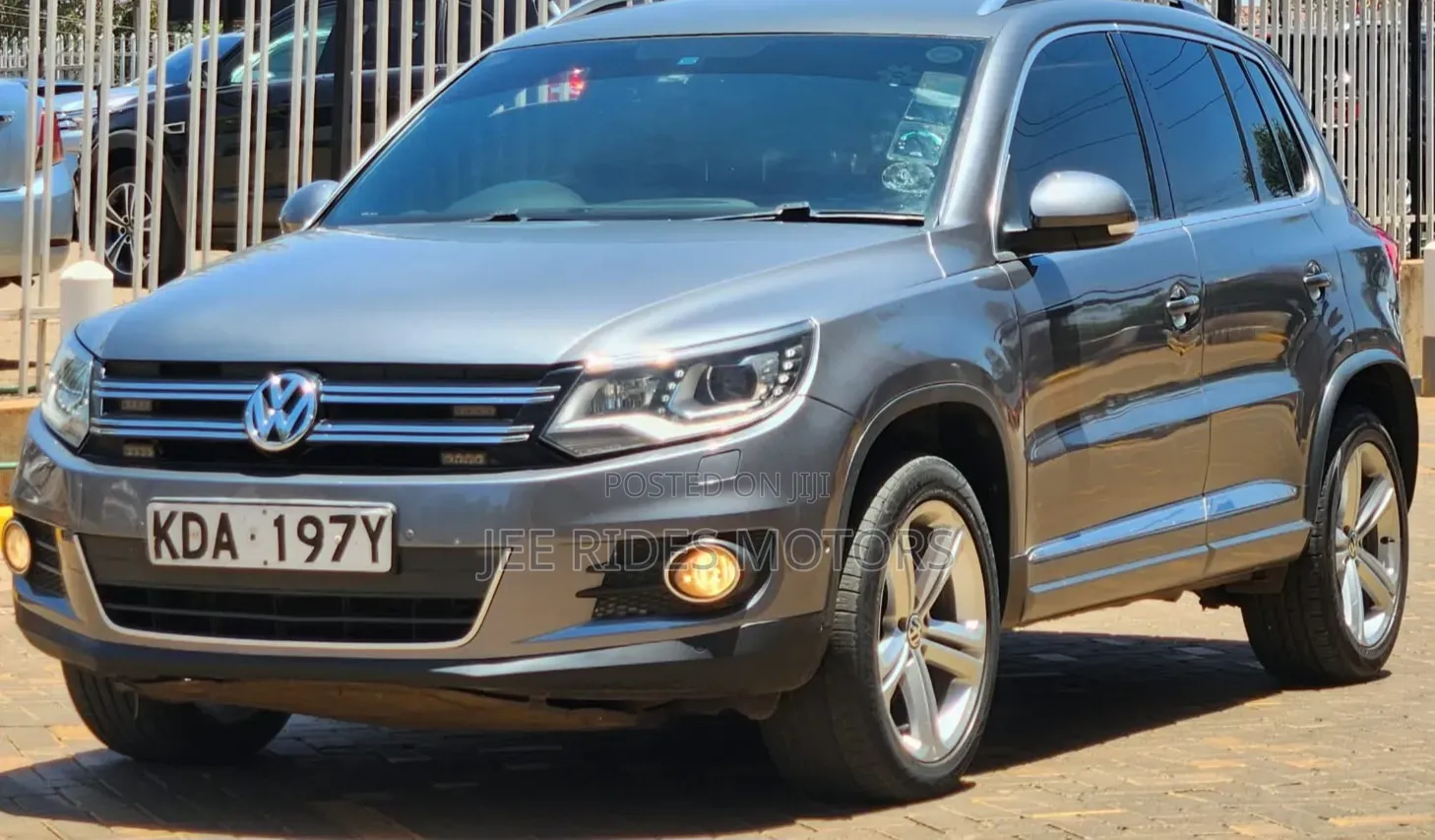 Volkswagen Tiguan 2015 Silver
