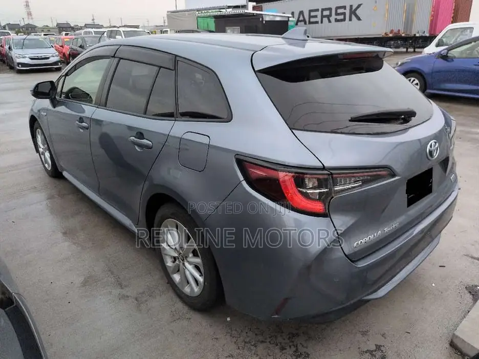 Toyota Corolla Touring S 2019 Gray