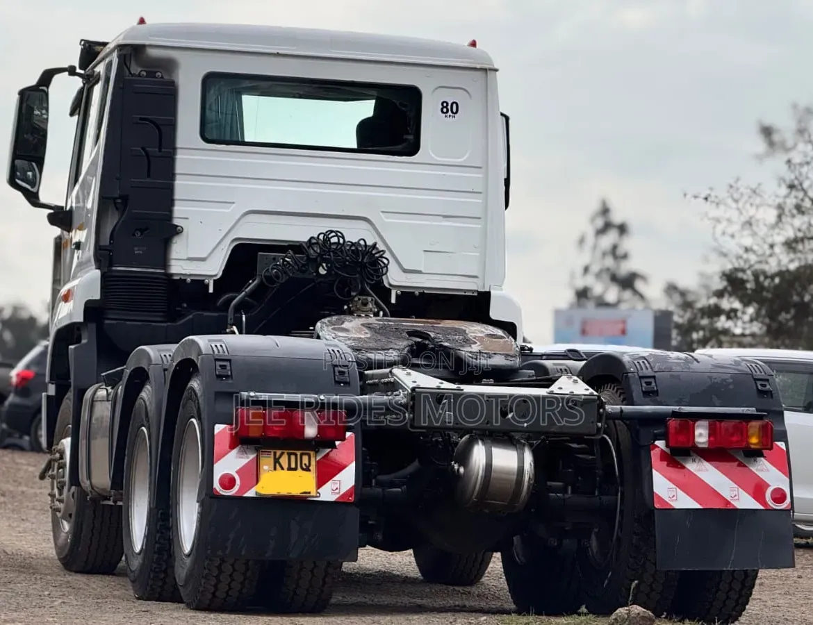Howo Sinotruck Nx371 Prime Mover