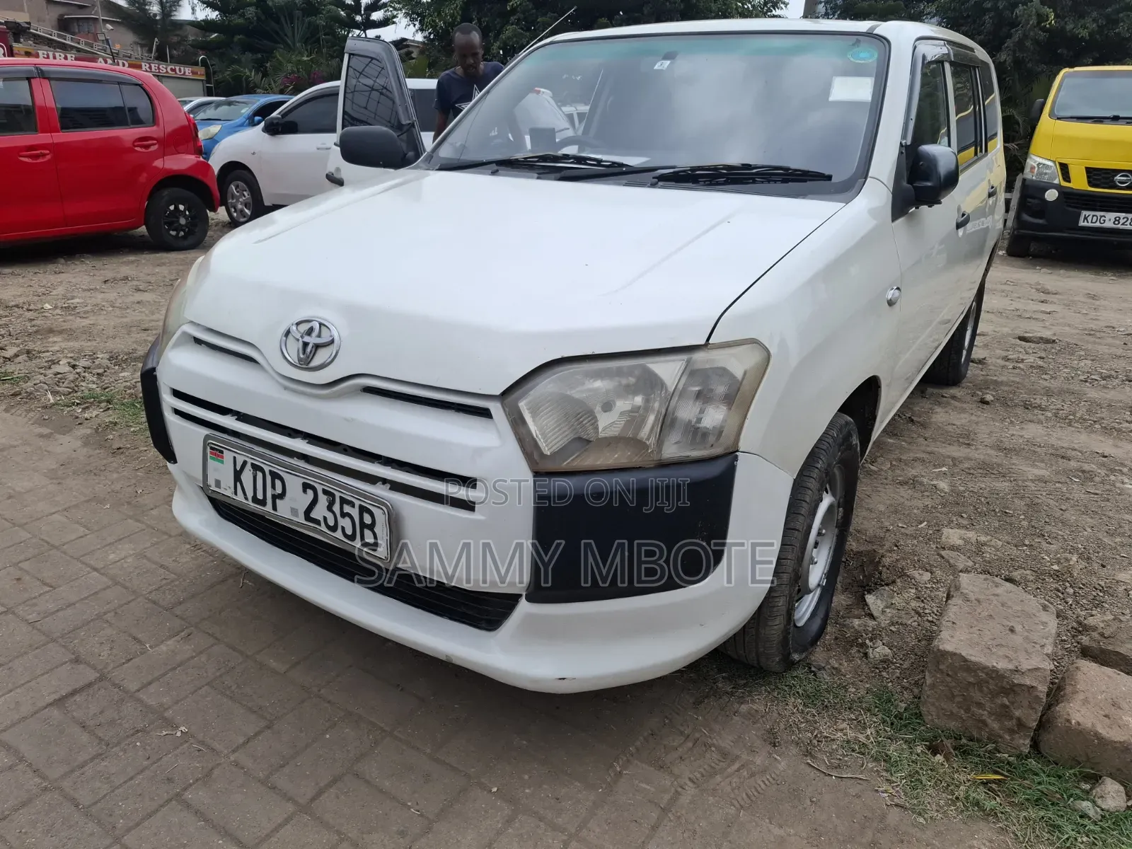 Toyota Probox 1.5 DX 2WD 2017 White