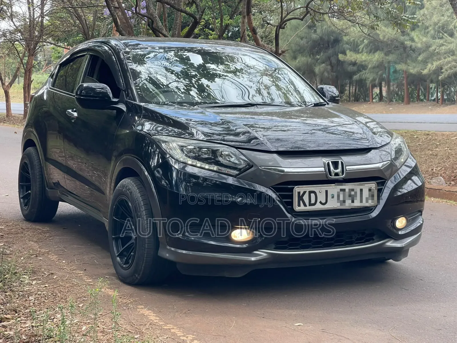 Honda Vezel 1.5 Hybrid 2WD 2016 Black