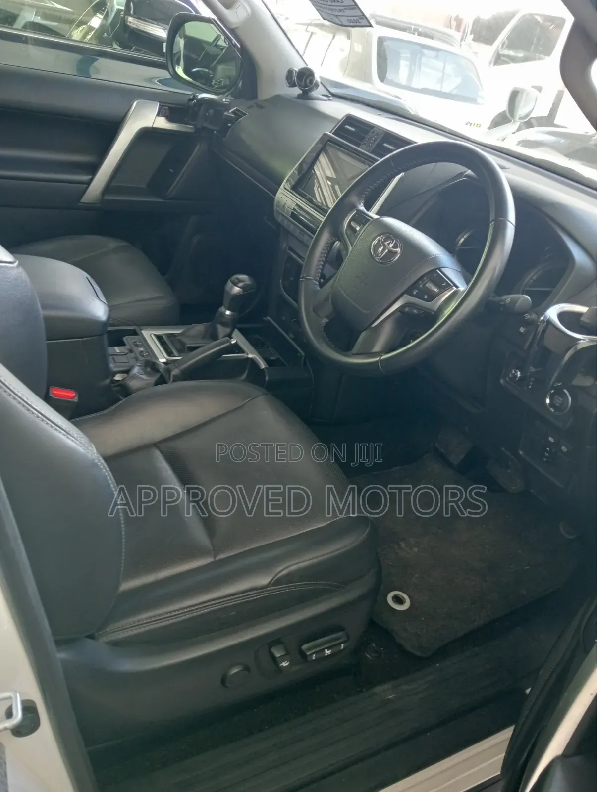 Toyota Land Cruiser Prado 2020 White