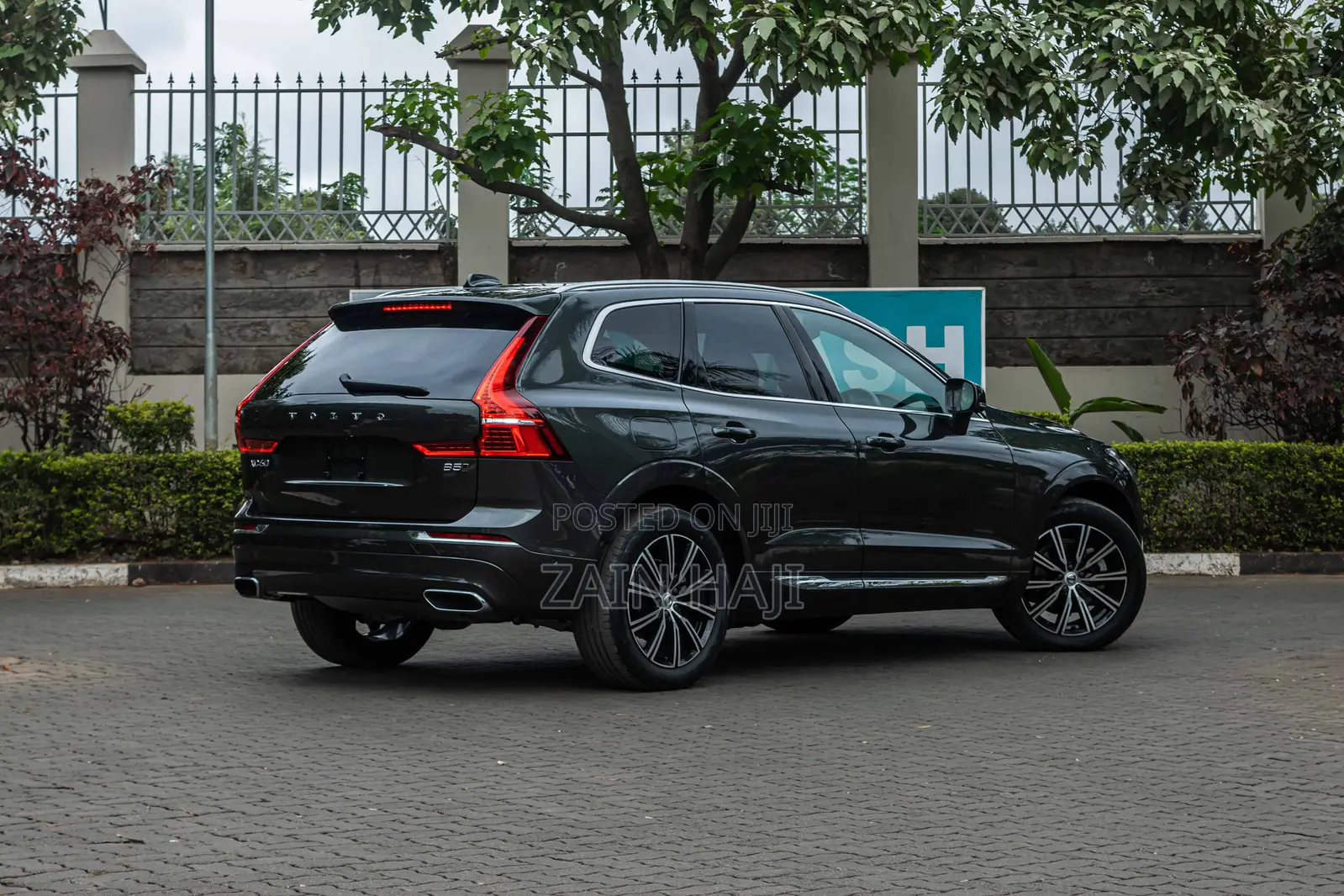 Volvo XC60 T5 Inscription 2021 Gray
