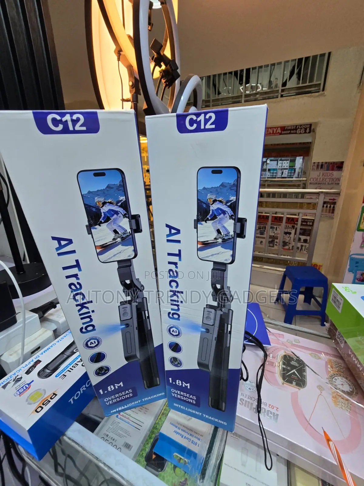 1.8M Smart AI Face Tracking Tripod for TikTok and Live Streaming