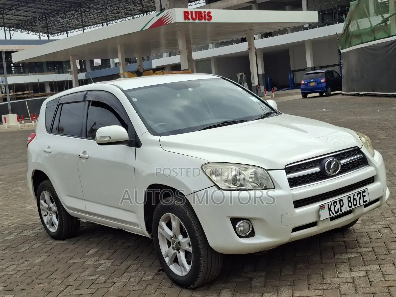 Toyota RAV4 2010 Pearl