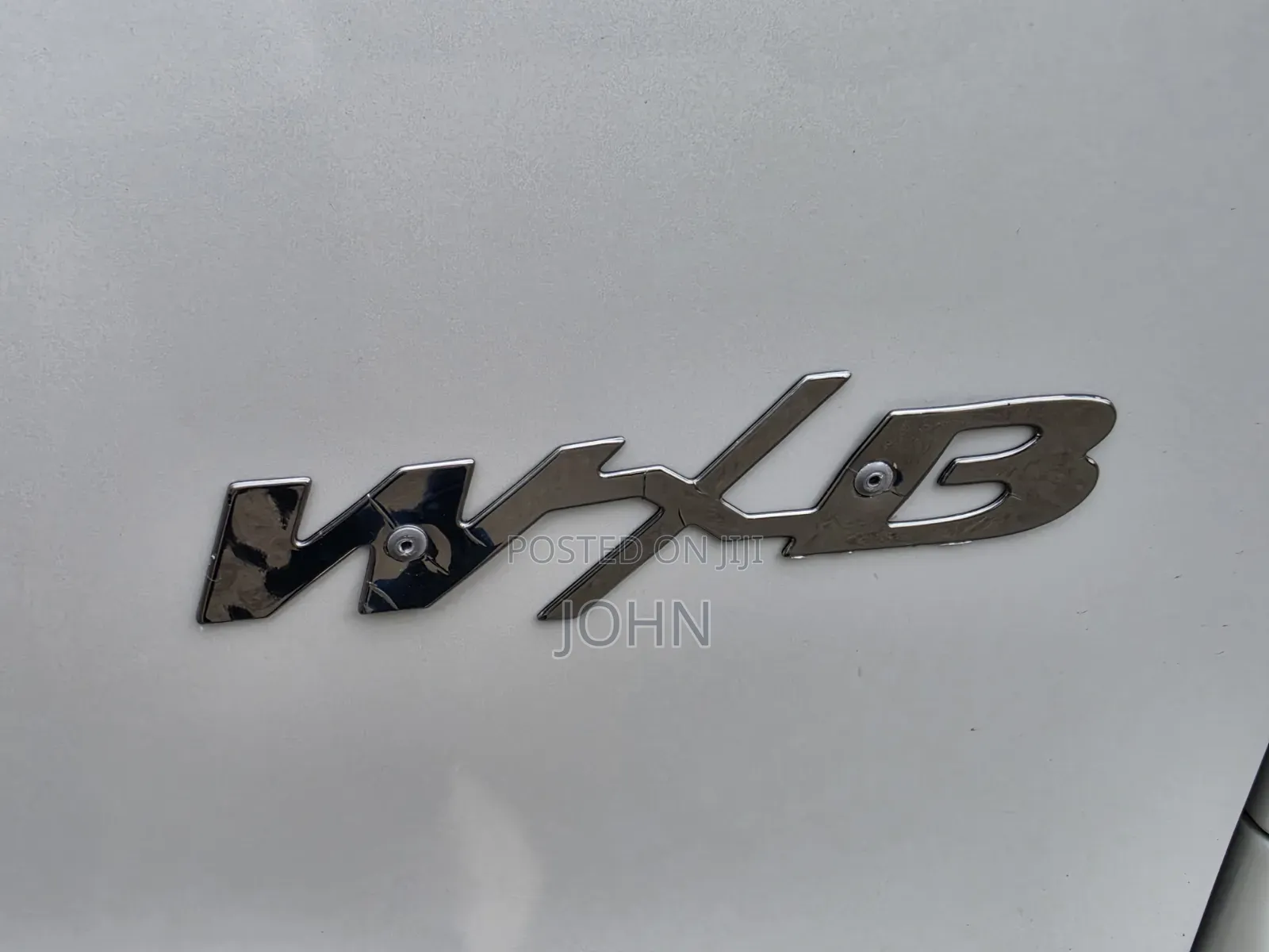 Toyota Noah 2.0 AWD (7 Seater) 2018 Pearl