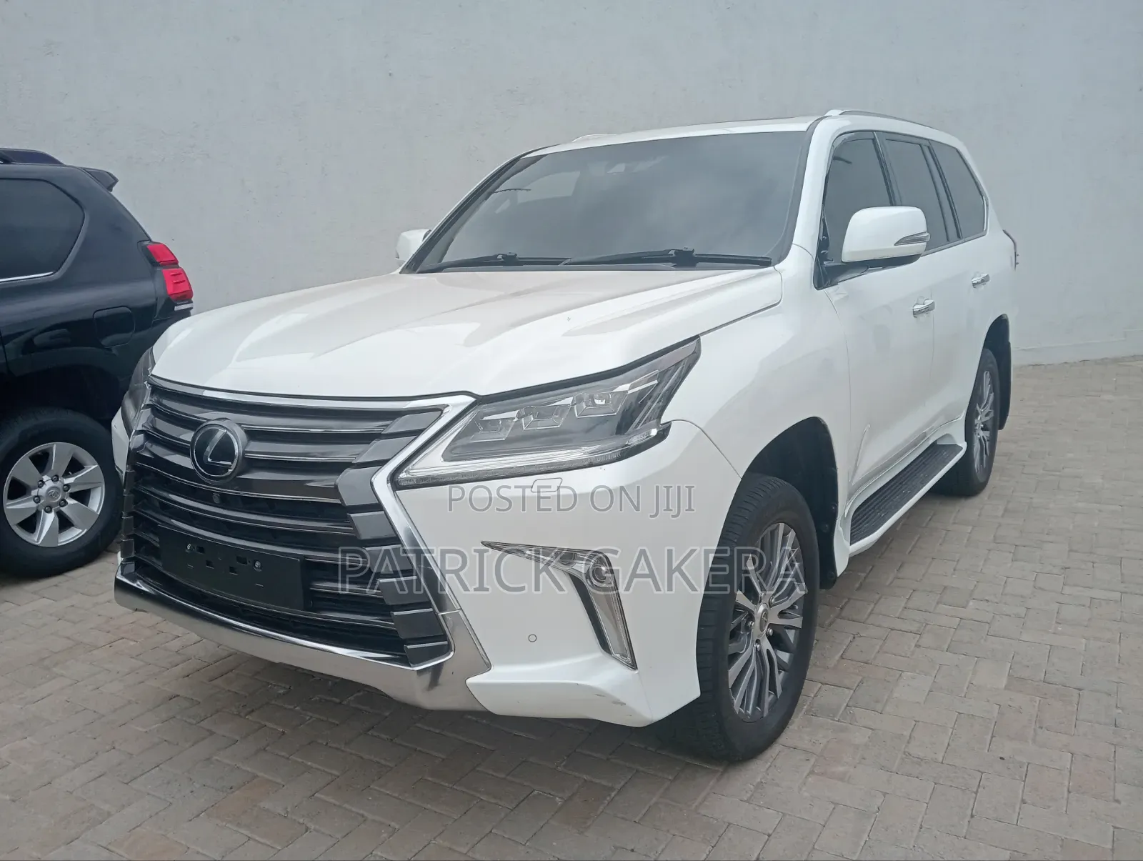 Lexus LX 450d AWD 2017 White