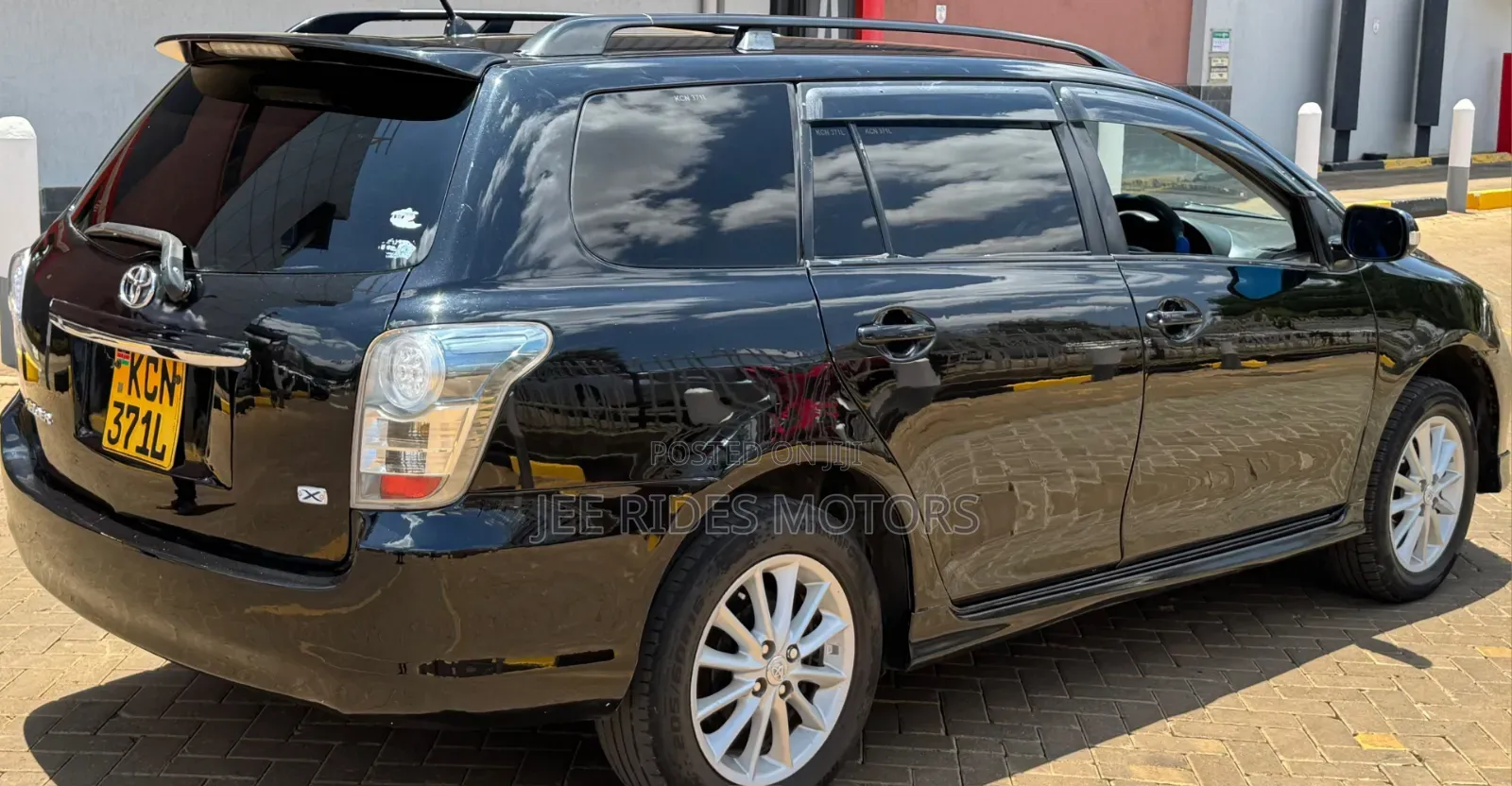 Toyota Corolla Fielder 2010 Burgundy