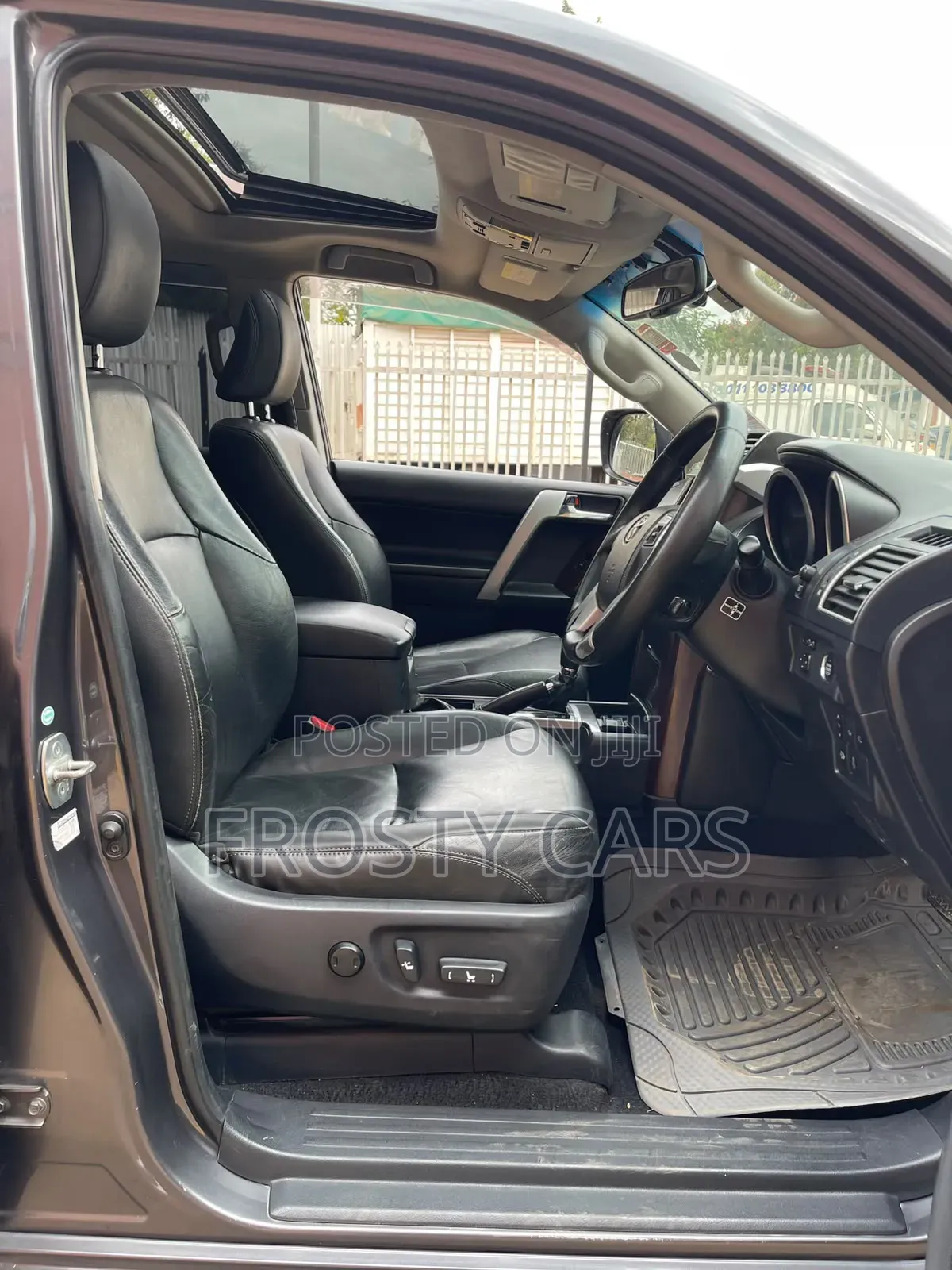 Toyota Land Cruiser Prado 2.8 D-4D 2015 Gray