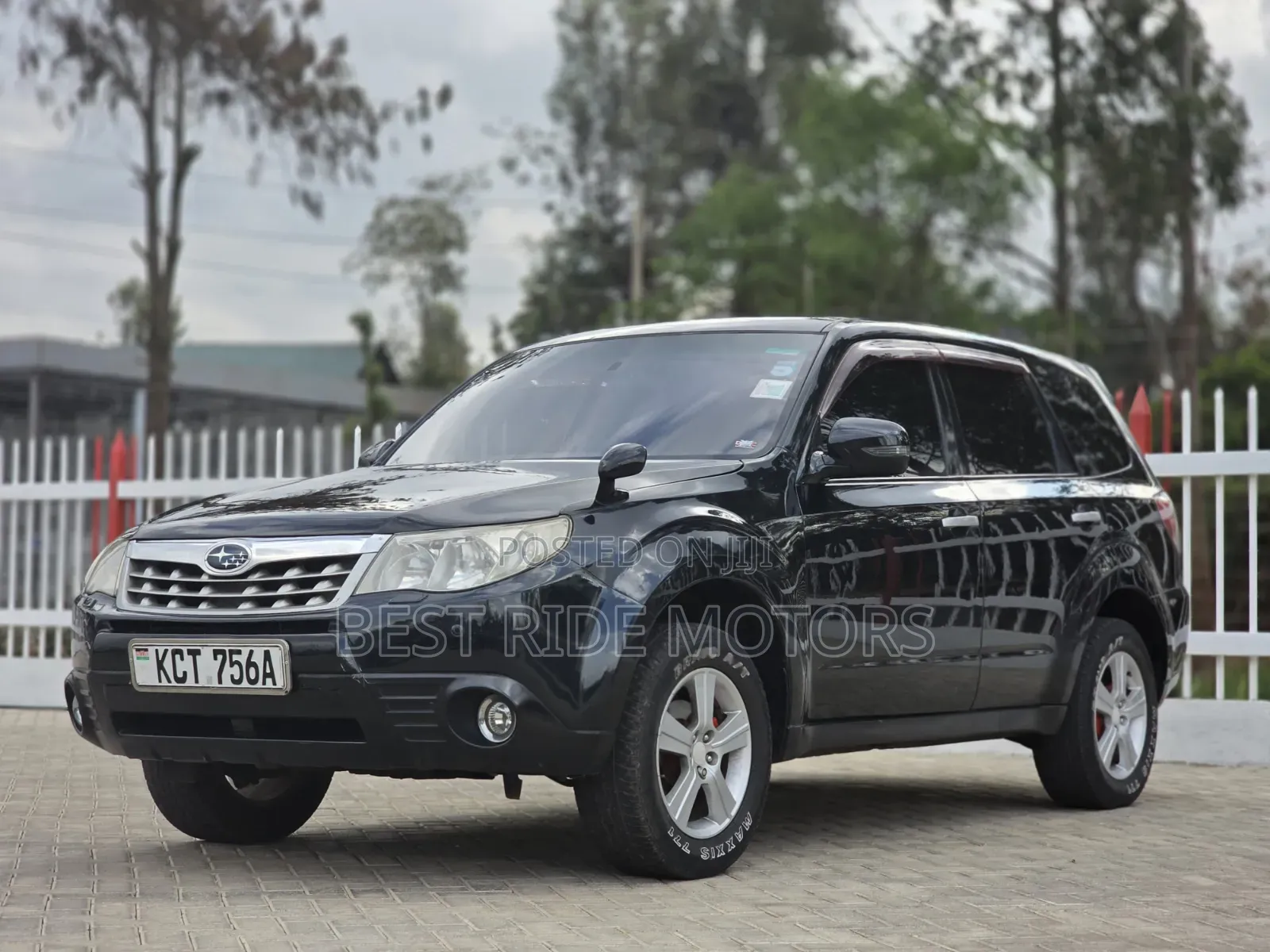 Subaru Forester 2011 Black