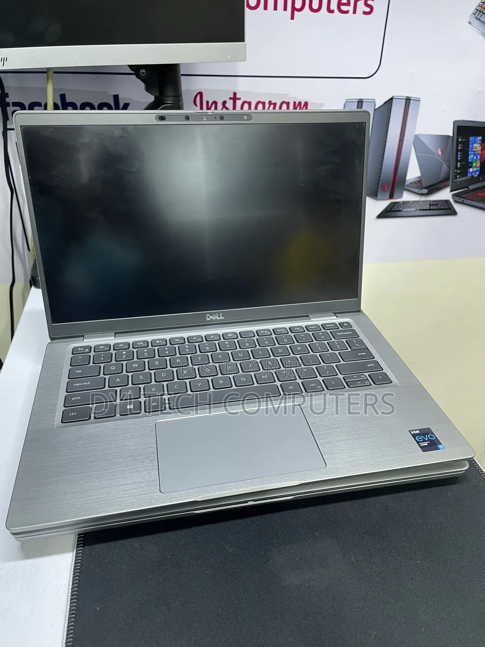 Laptop Dell Latitude 7420 16GB Intel Core i7 SSD 1T