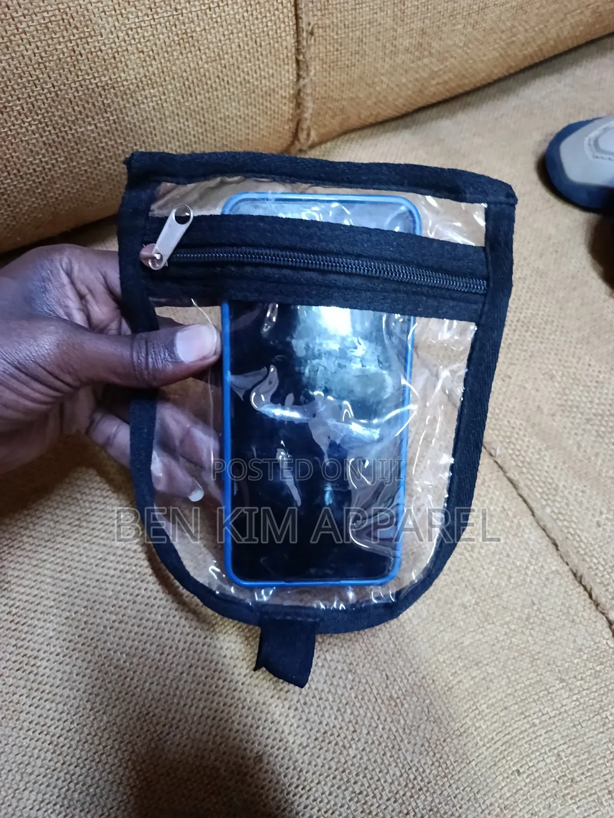 Water and Dust Proof Carrier Pouch Transparent.