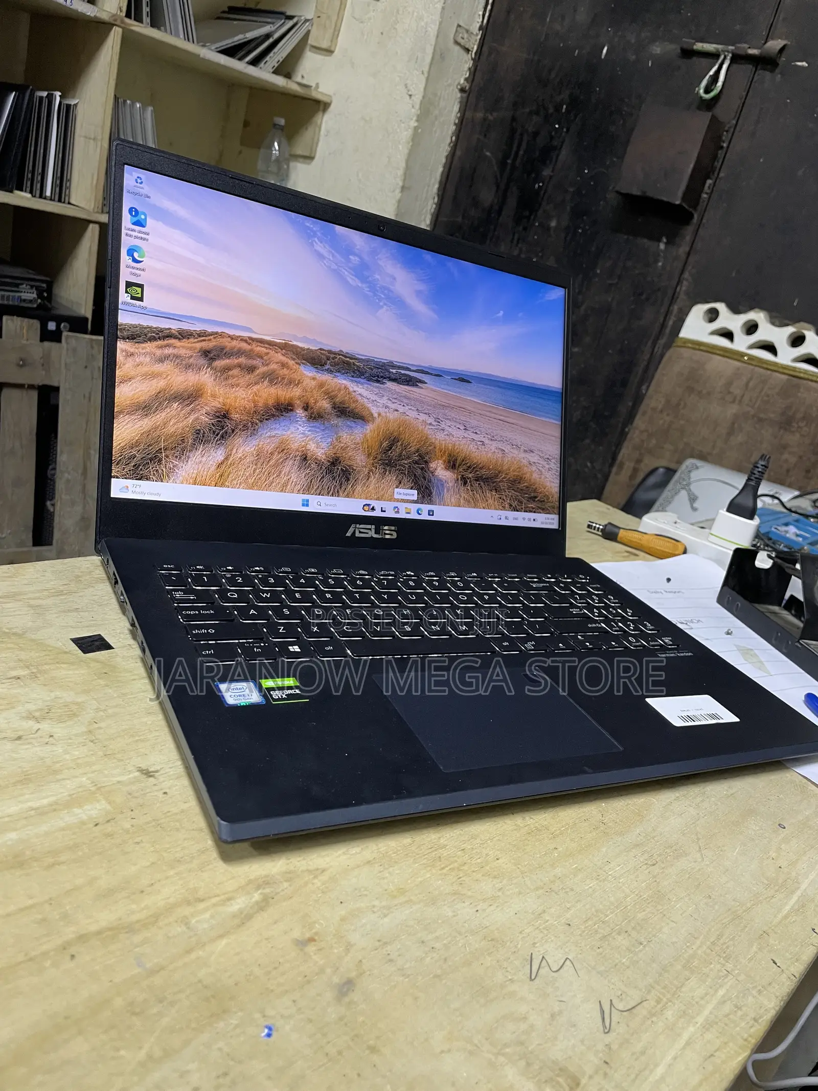 Laptop Asus Vivobook 14 8GB Intel Core i7 SSD 256GB