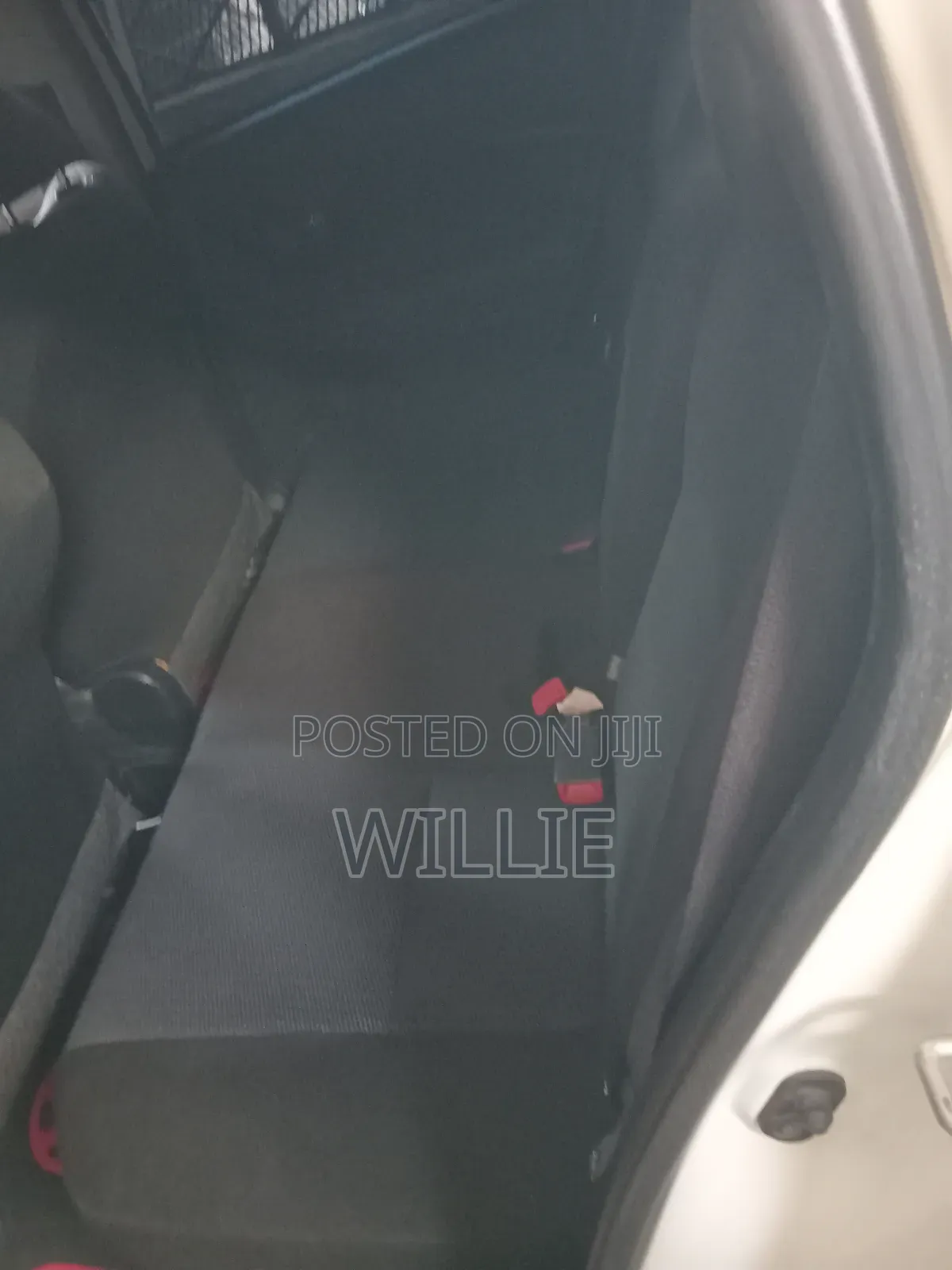 Toyota Vitz 2017 White
