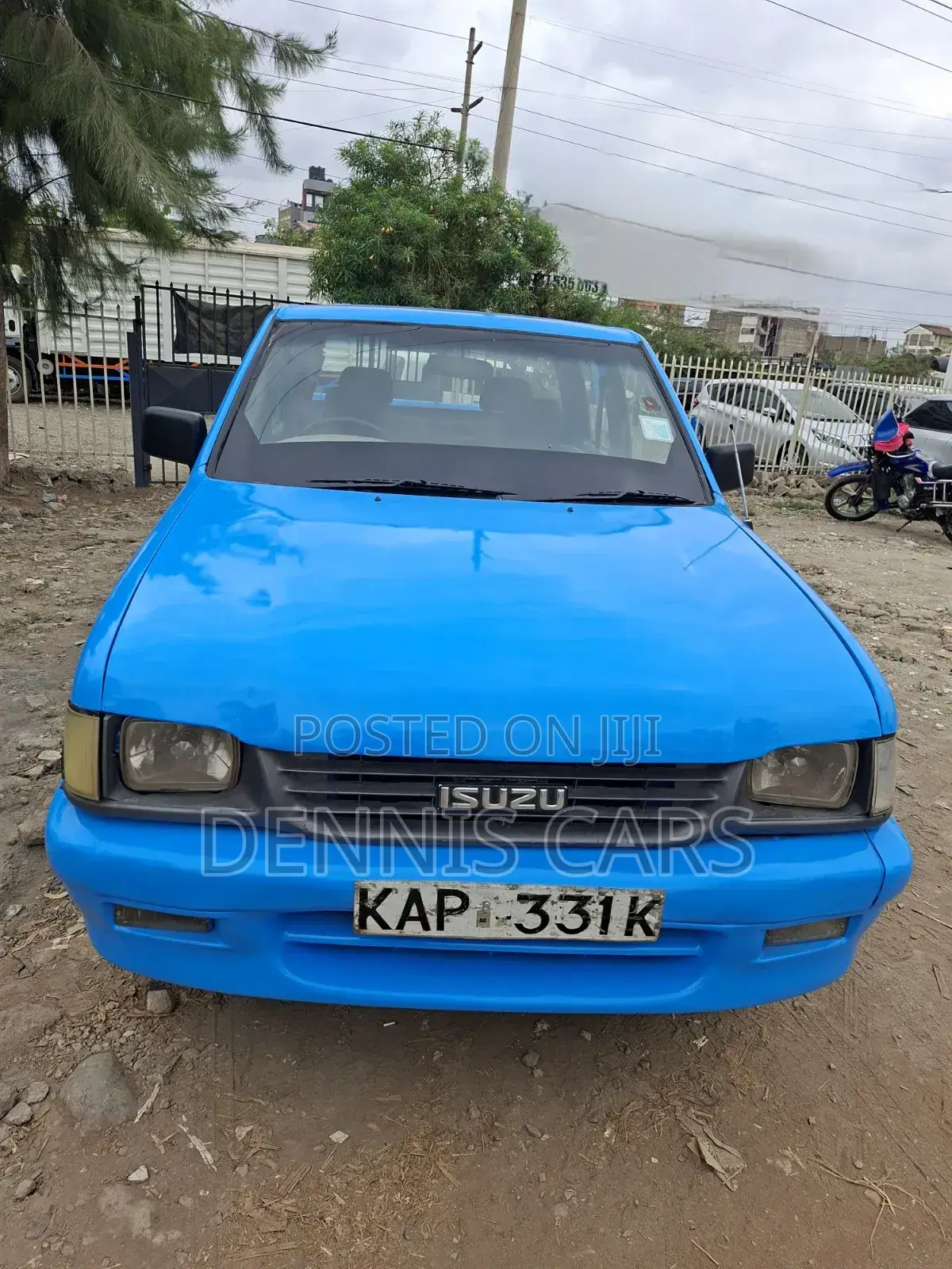 Isuzu Tougher 2001 Blue