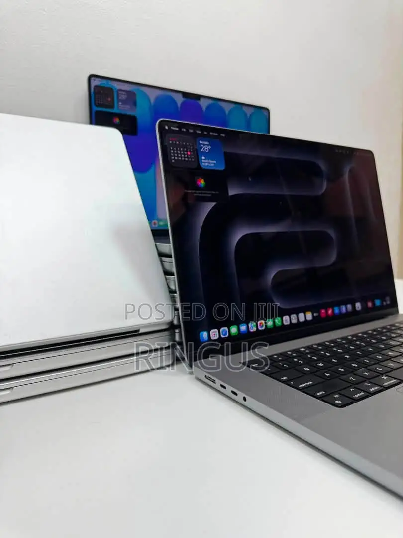 Laptop Apple MacBook Pro 32GB Apple M1 Pro SSD 512GB