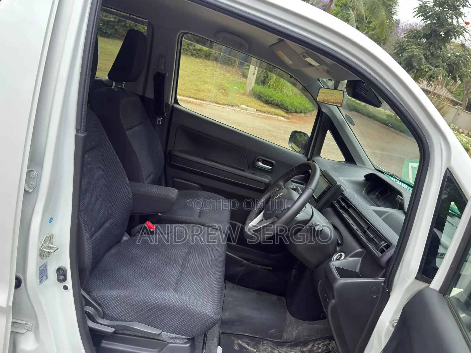 Suzuki Wagon R 660 Hybrid AWD 2019 White