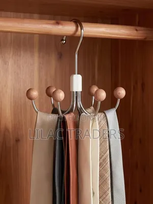 Multifunctional 6-Hook Metal & Wooden Ball Hanger Alp