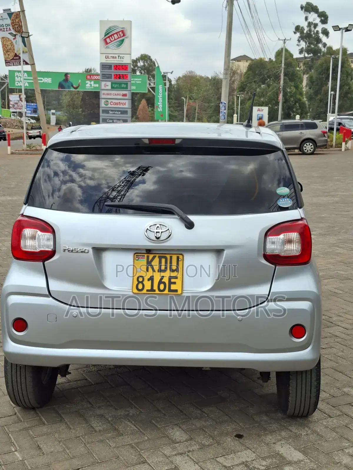 Toyota Passo 1.0 FWD 2018 Silver