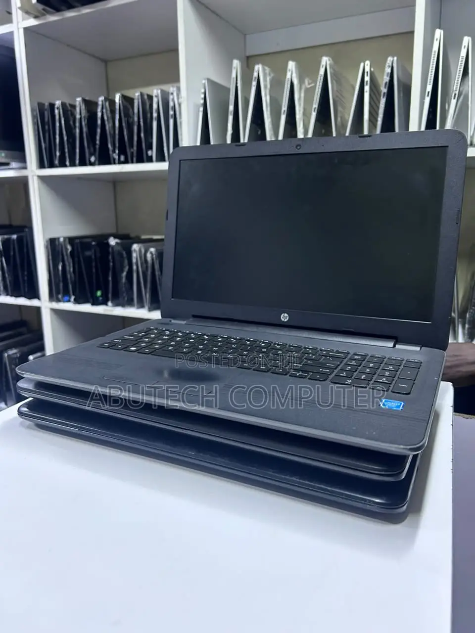Laptop HP 15 4GB Intel Celeron HDD 250GB