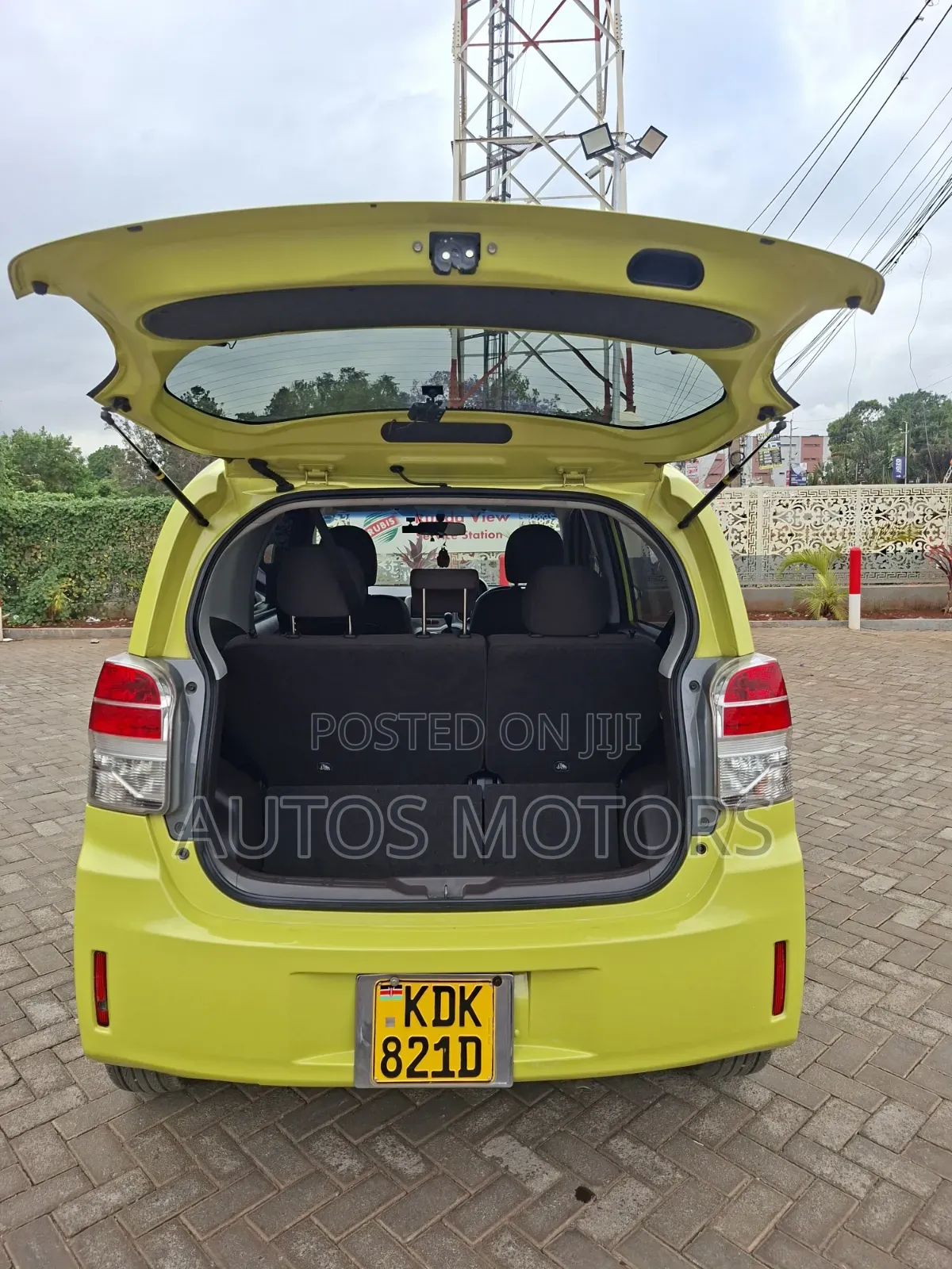Toyota Spade 2015 Green