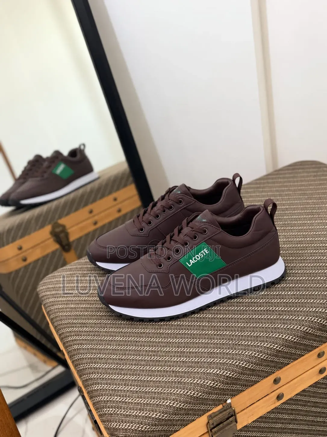 Lacoste Sneakers