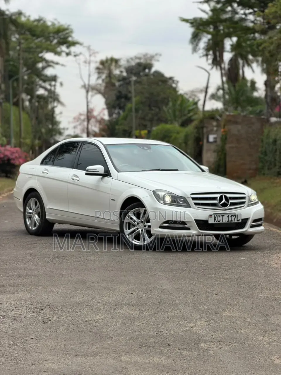 Mercedes-Benz C200 2012 White