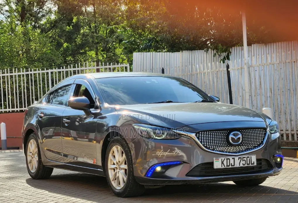 Mazda Atenza 2015 Gray