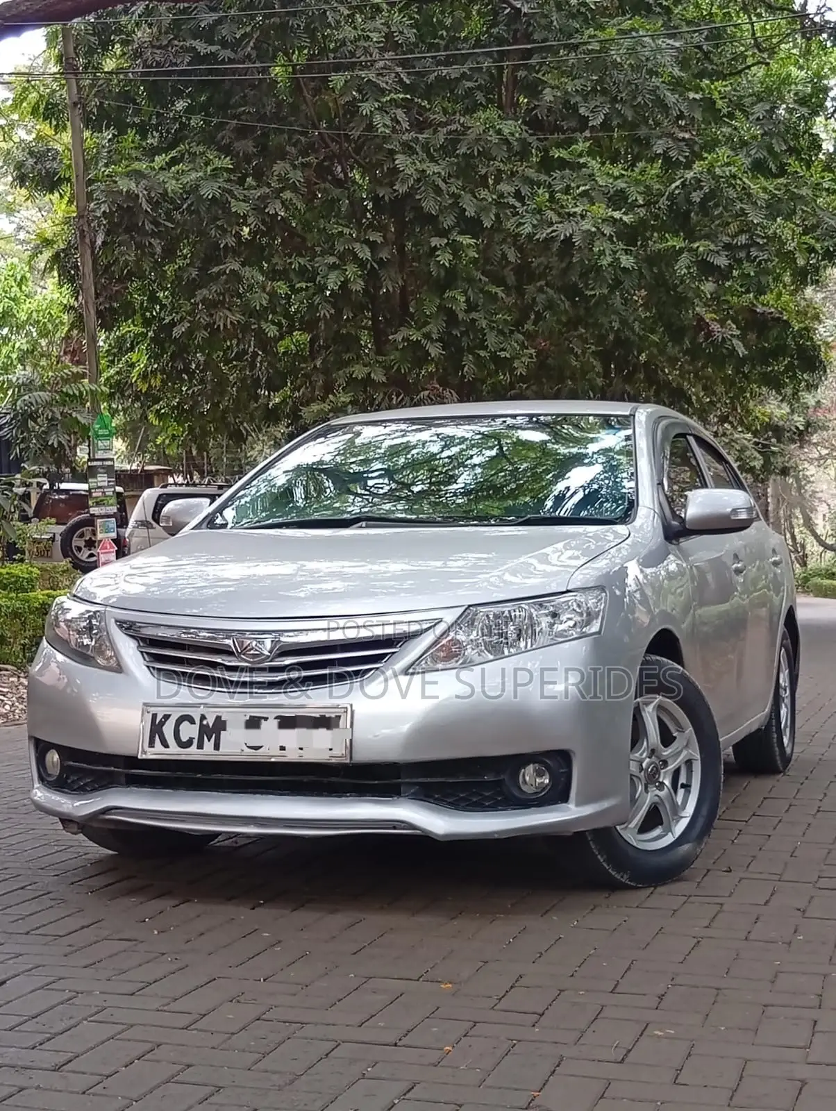 Toyota Allion 2010 Silver