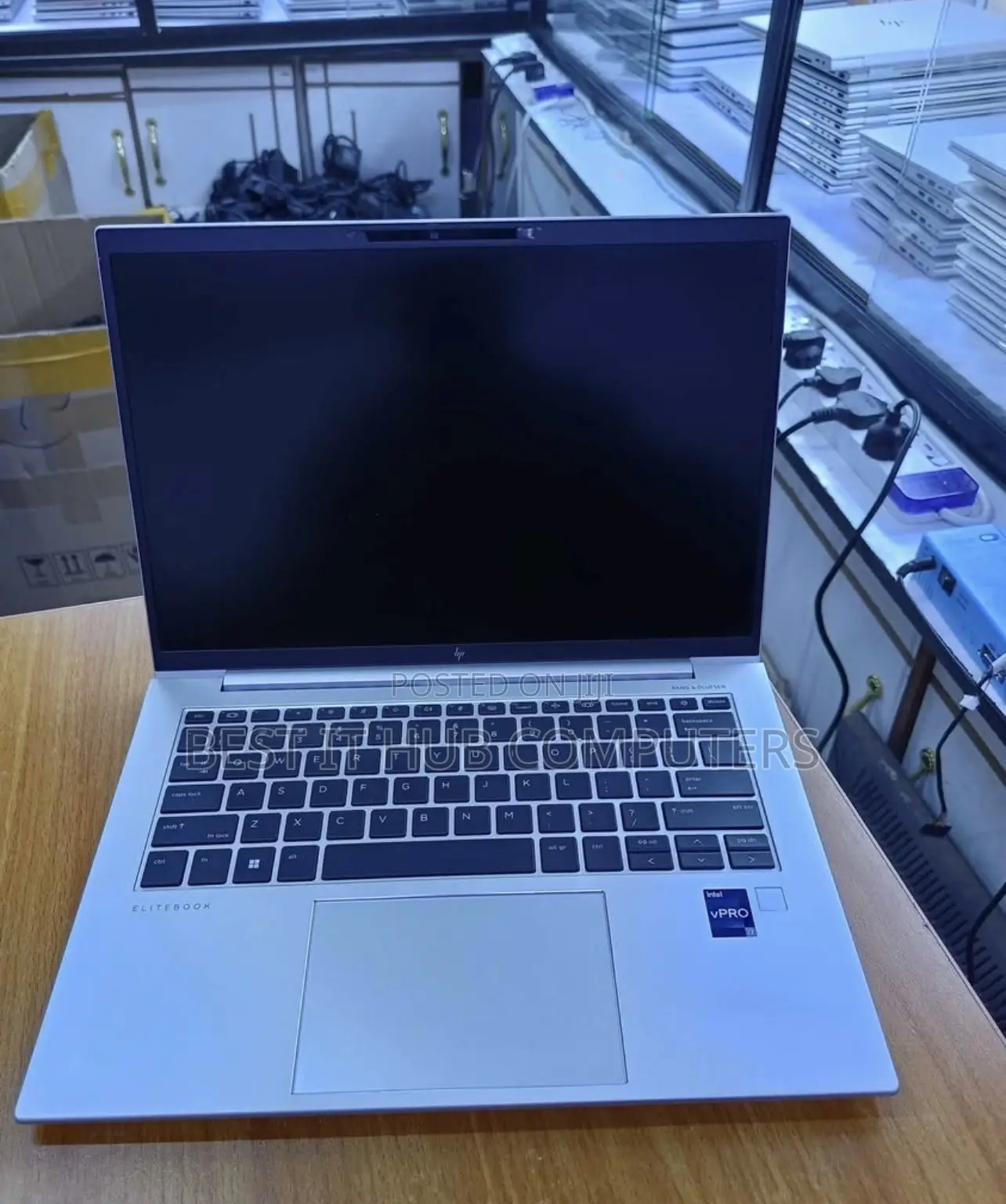 Laptop HP EliteBook 840 G10 16GB Intel Core i7 SSD 512GB