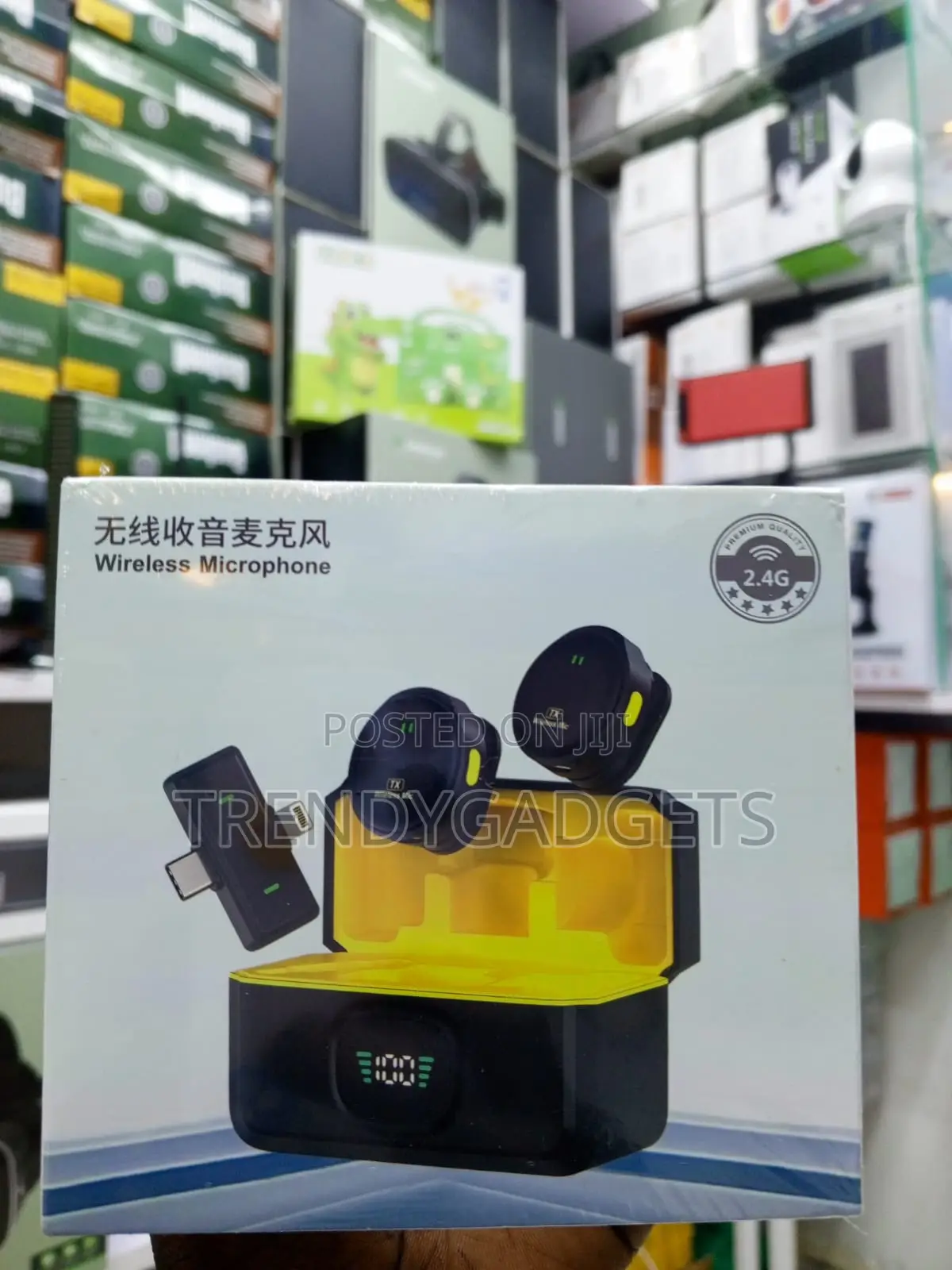 Q9 Dual Clip-on Microphone Set for Content Creators