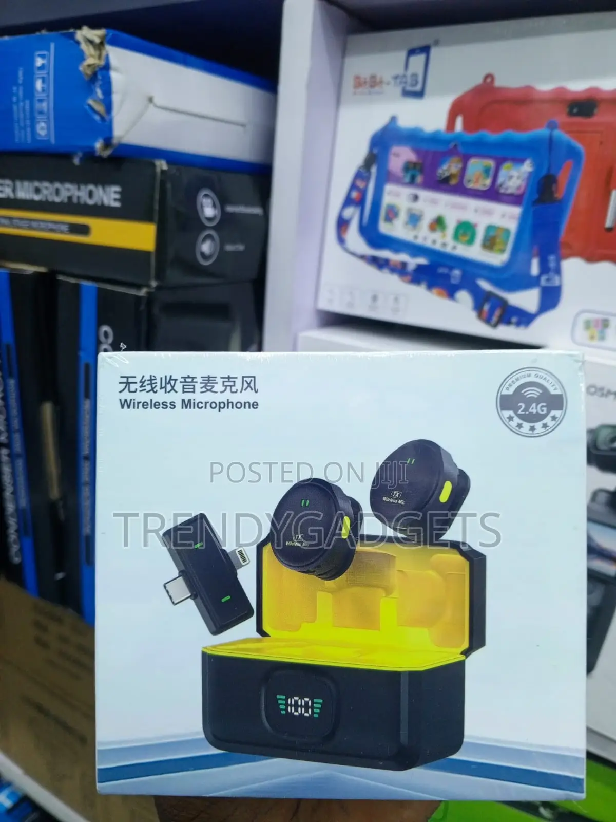 Q9 Wireless Mic Kit for Interviews, TikTok, YouTube and Vlogging