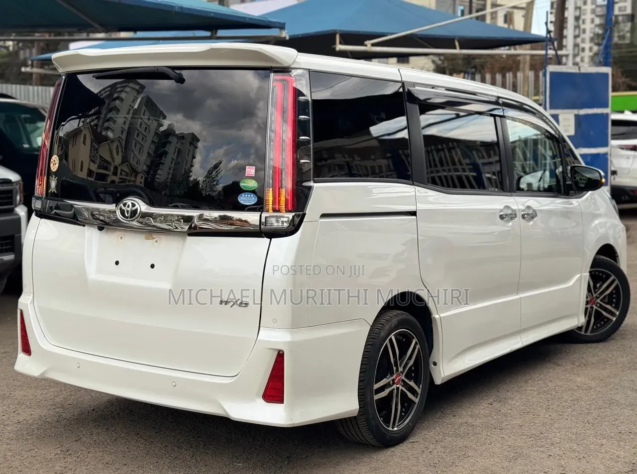 Toyota Noah 2020 White
