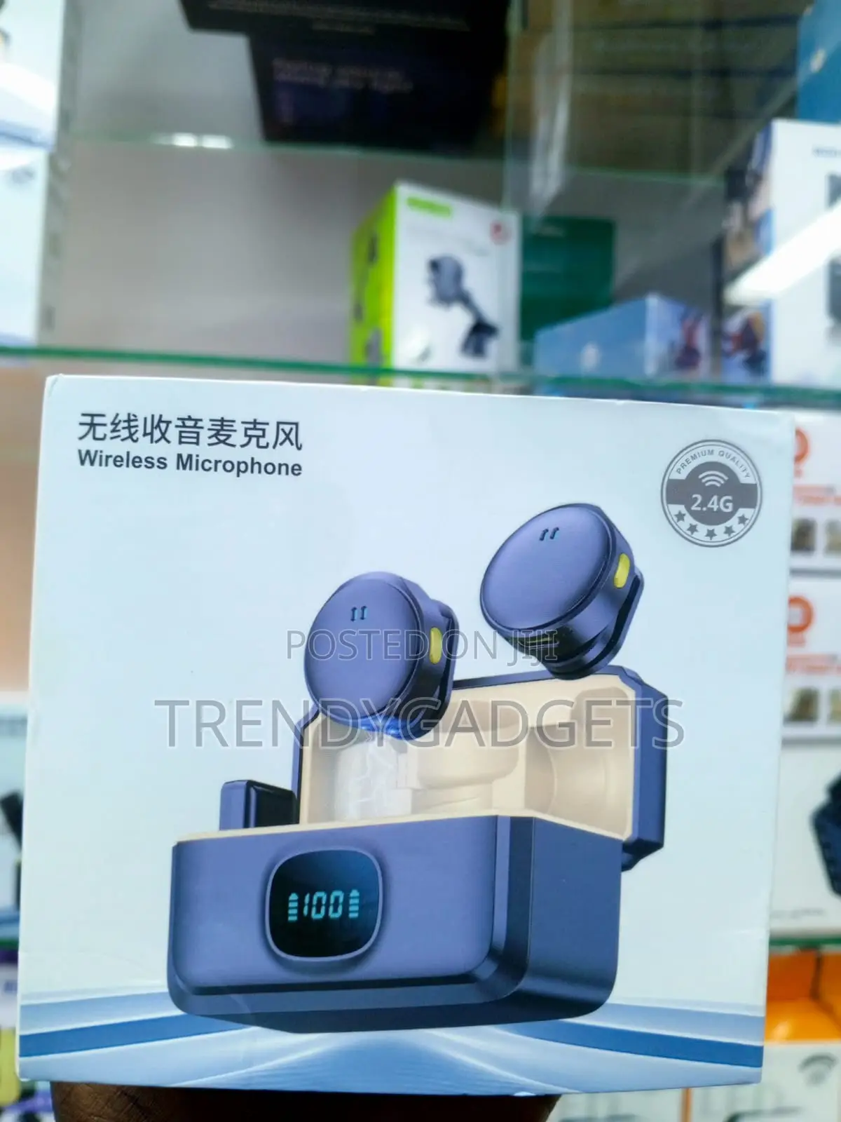 Q8 Dual Clip-on Microphone for TikTok and YouTube