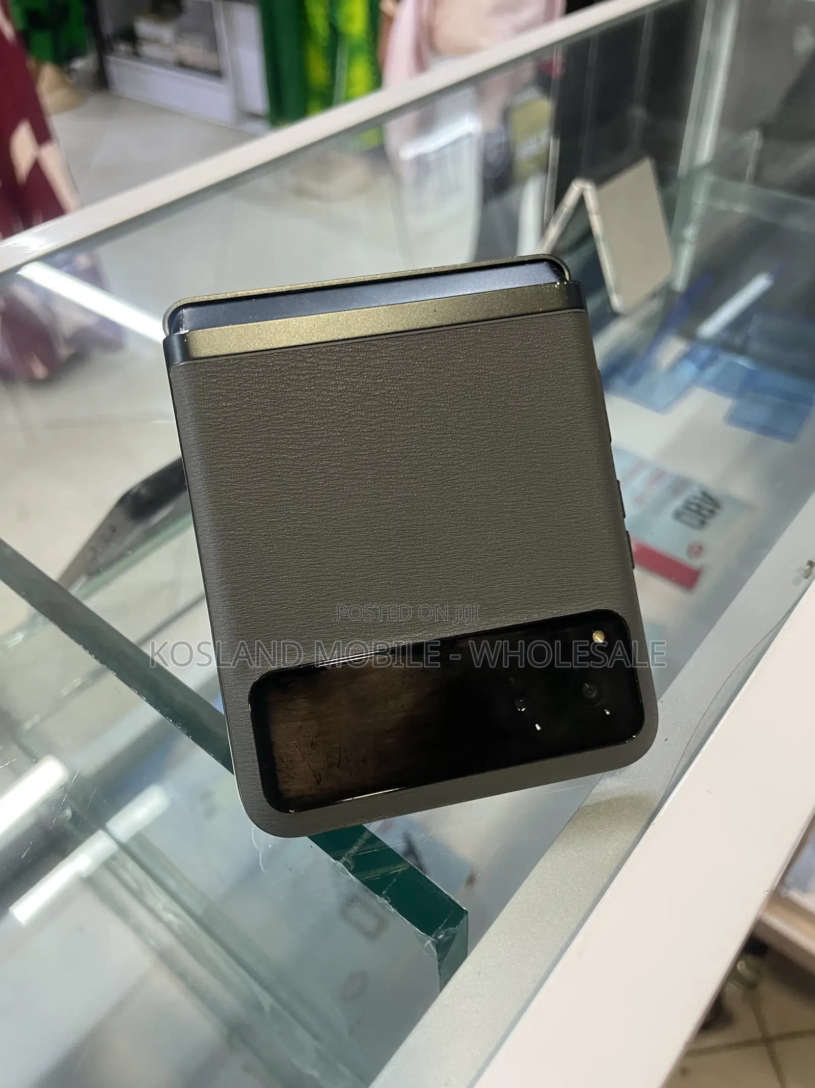 Motorola Razr (2023) 128 GB Green