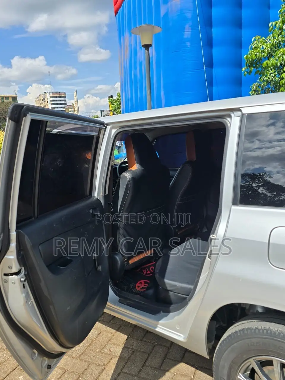 Toyota Probox 2018 Silver