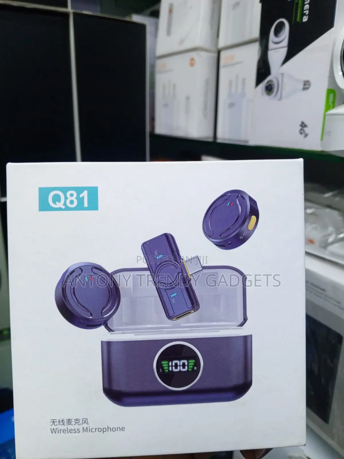Q81 Wireless Dual Microphone Set With Magnetic Transmitters