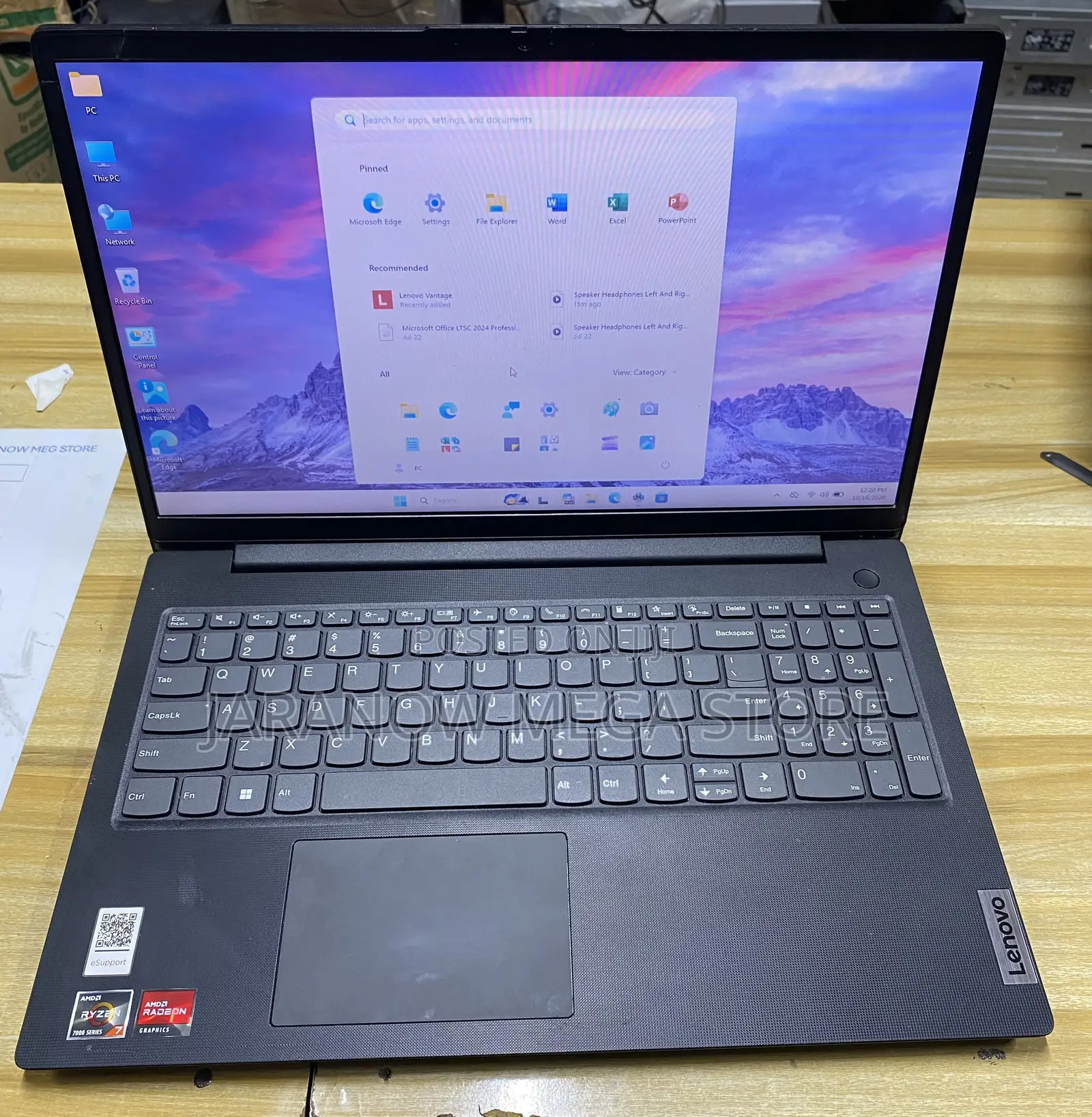 Laptop Lenovo 16GB AMD Ryzen 7 SSD 512GB