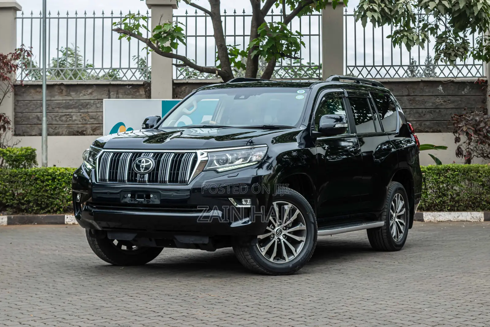 Toyota Land Cruiser Prado 2.8 2020 Black