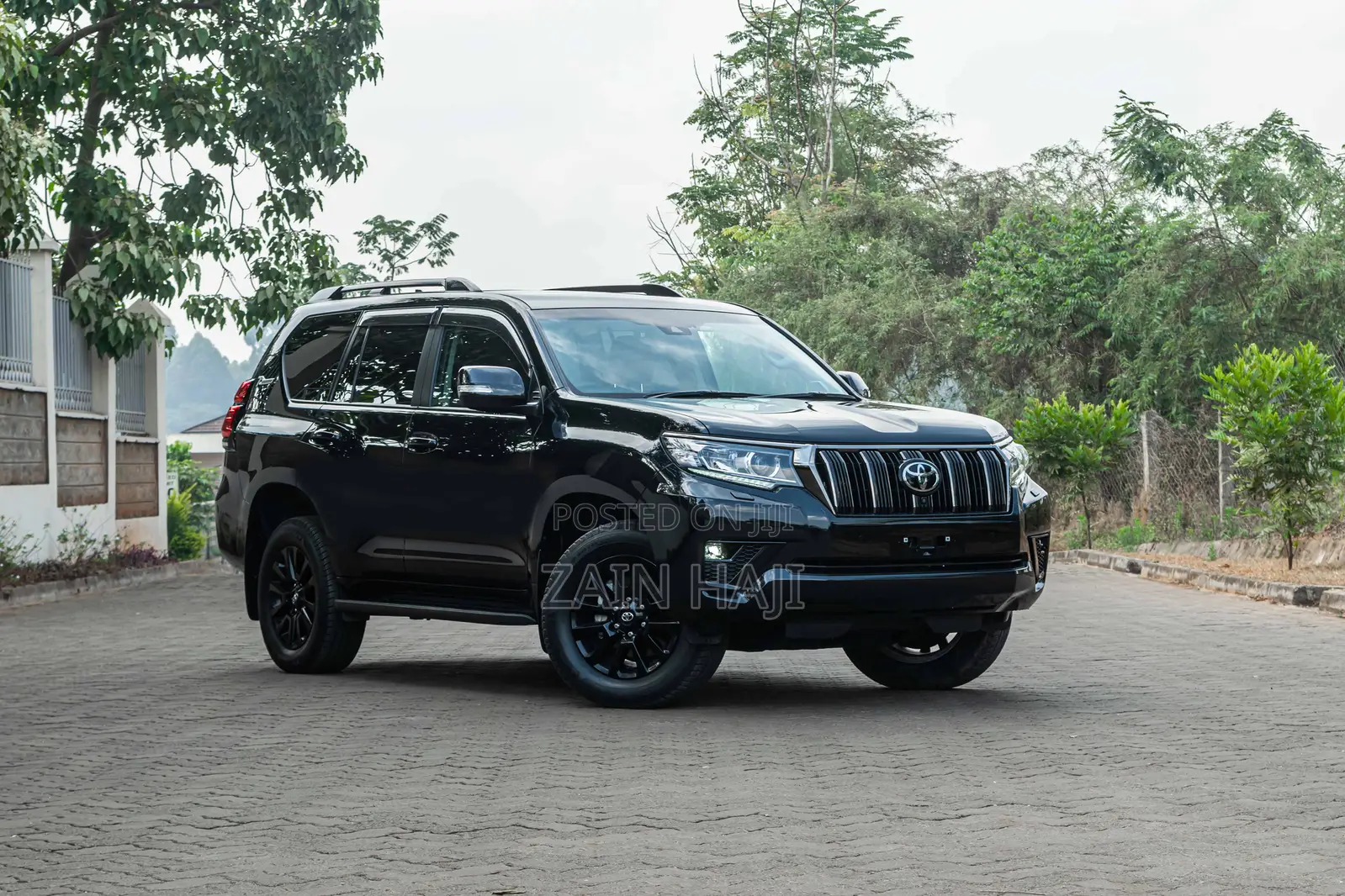 Toyota Land Cruiser Prado 2.8 2021 Black