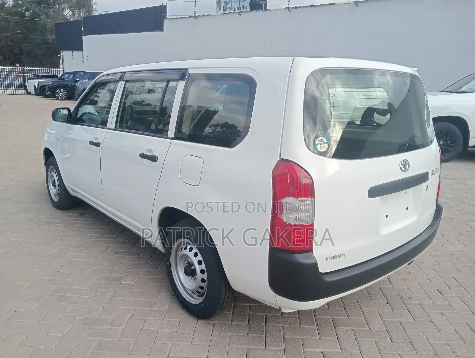 Toyota Probox 1.5 DX 4WD 2019 White