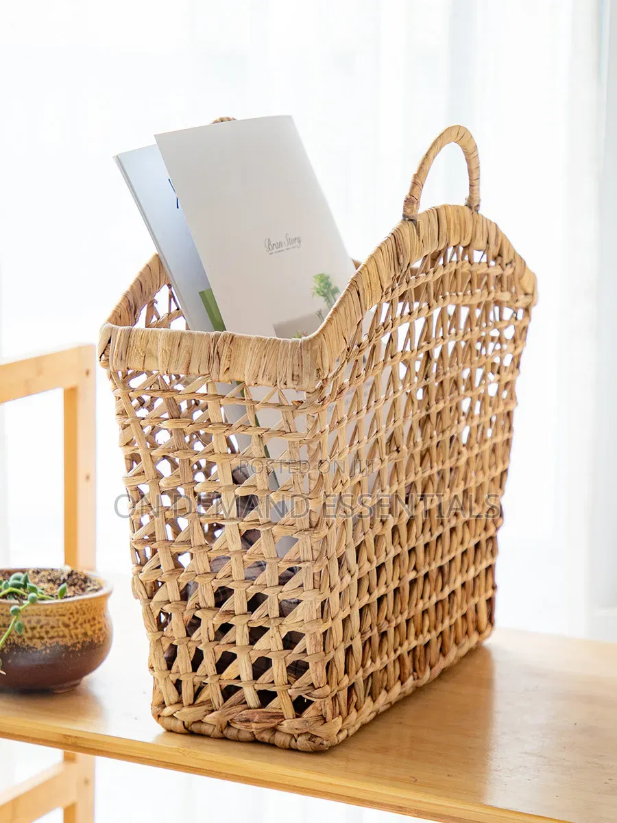 Big Size Eco-Friendly Handwoven Water Hyacinth Storage Basket