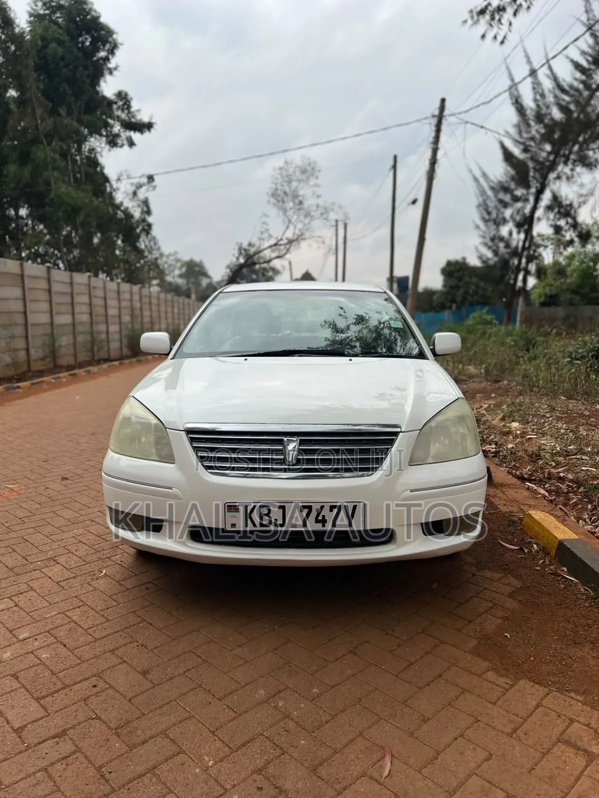 Toyota Premio 2005 White