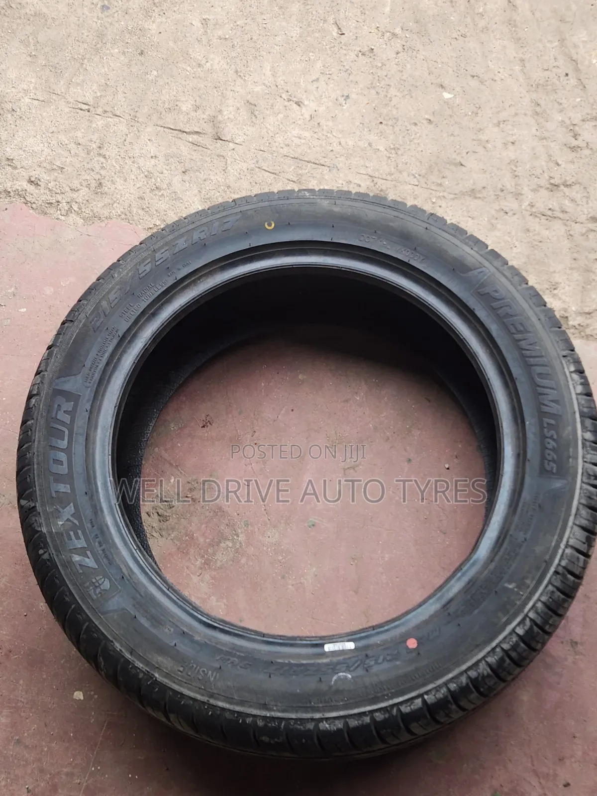 215/55r17 Zextour Premium