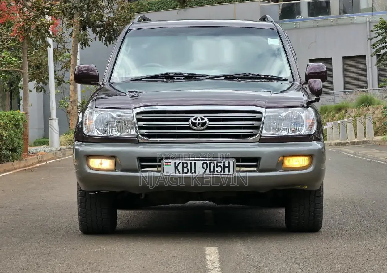 Toyota Land Cruiser 100 4.2 2006 Burgundy