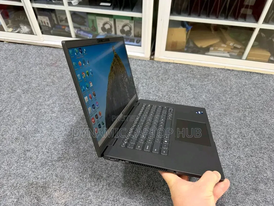 Laptop Dell Latitude 7530 32GB Intel Core i5 SSD 256GB